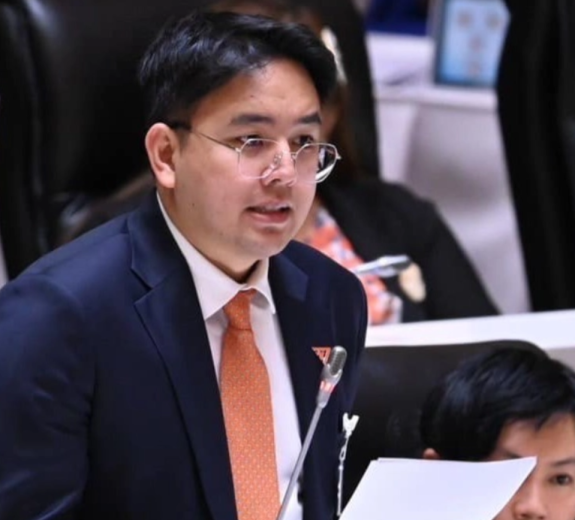 สส.ศุภโชติ บอก จบแล้ว นายกฯ เลือกนายทุน ยัน ปชน. จะเดินหน้าหยุดยั้งปมซื้อไฟแพง